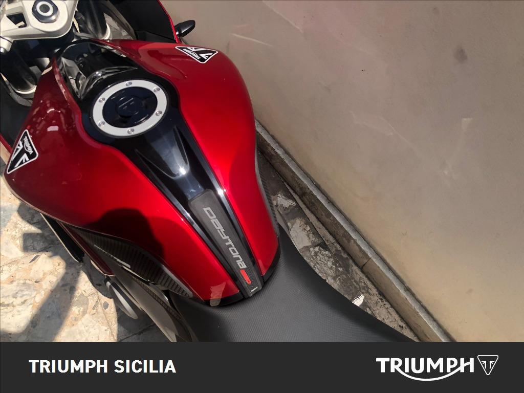 TRIUMPH Daytona 660 Abs