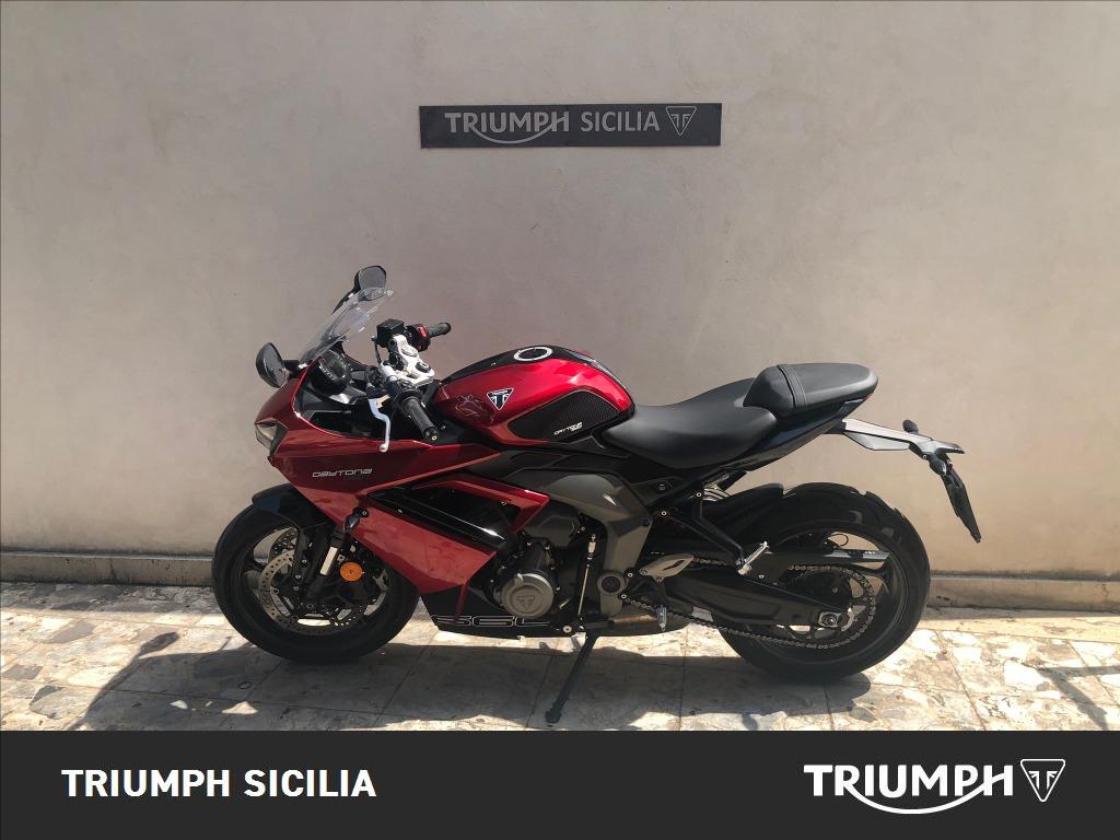 TRIUMPH Daytona 660 Abs