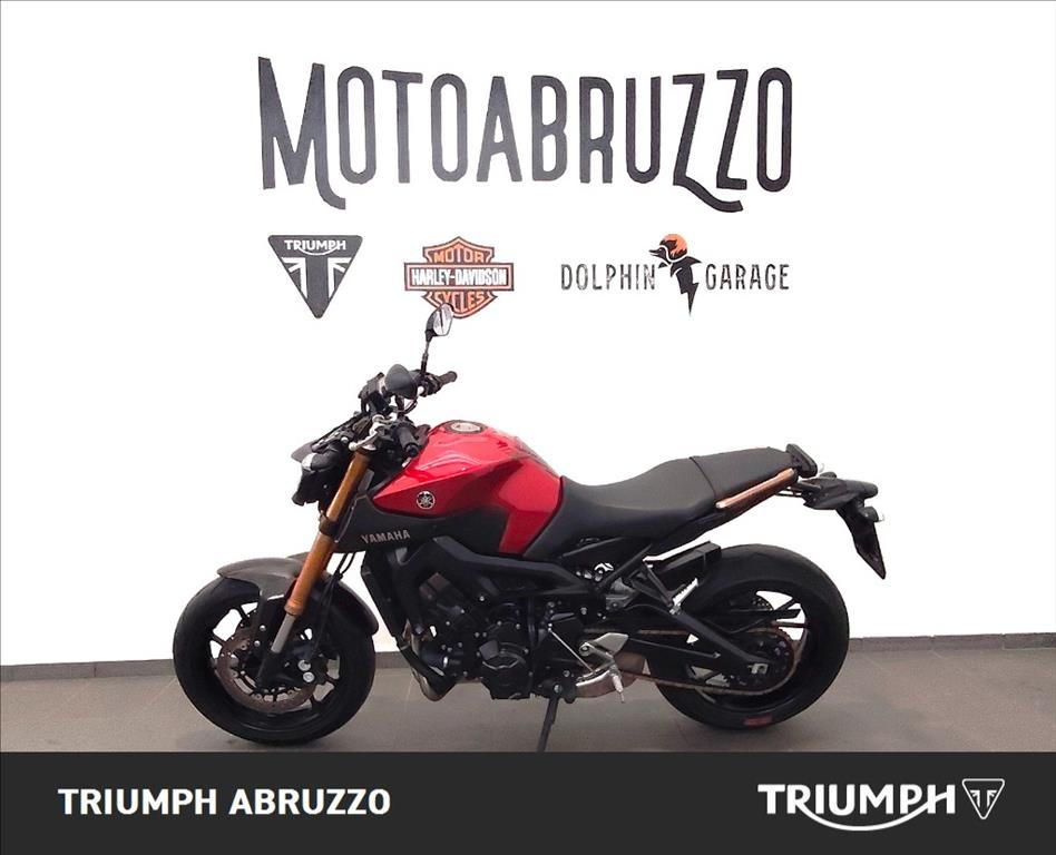 YAMAHA MT-09 850 Abs