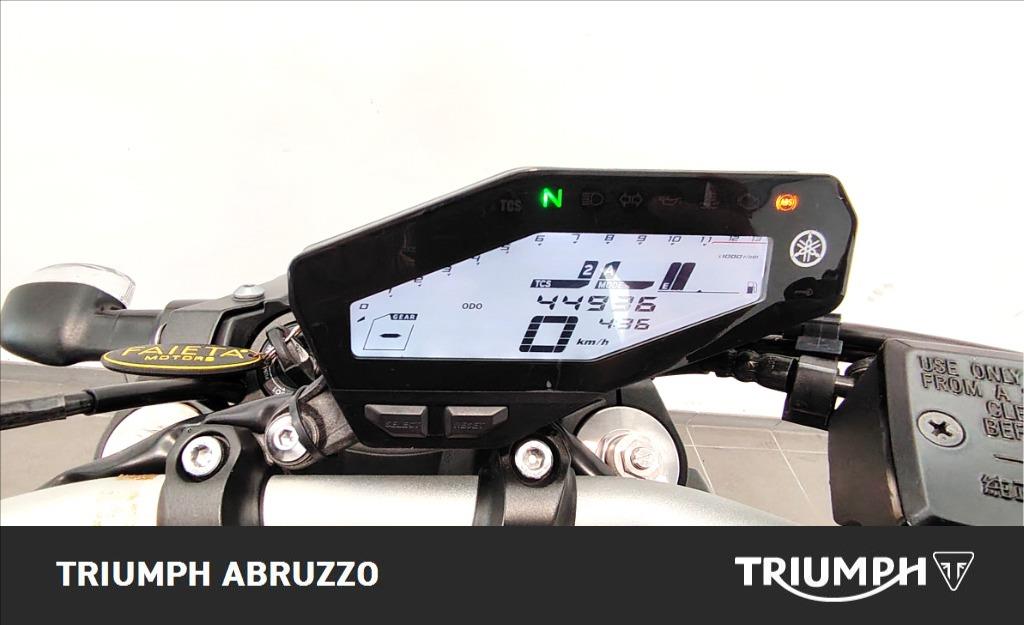 YAMAHA MT-09 850 Abs