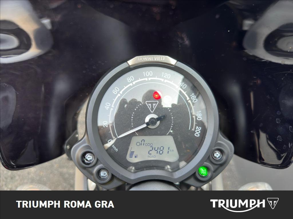 TRIUMPH Speed Twin 900 Chrome Edition Abs