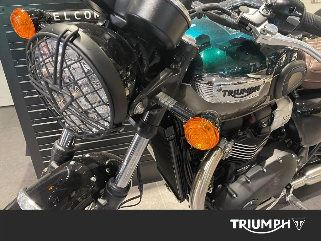 TRIUMPH Bonneville 900 T100 E5+