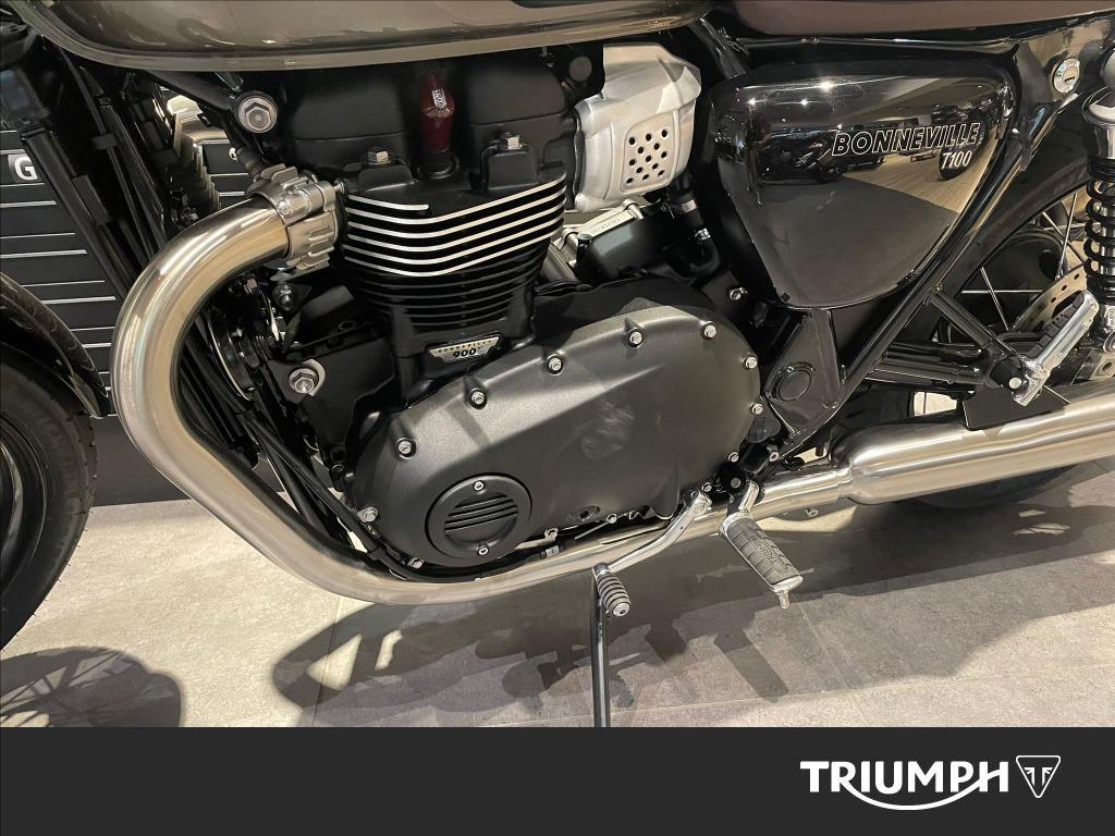 TRIUMPH Bonneville 900 T100 E5+