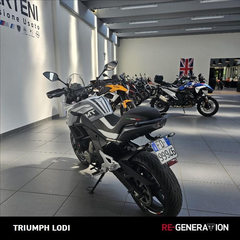 CFMOTO 650 MT Abs