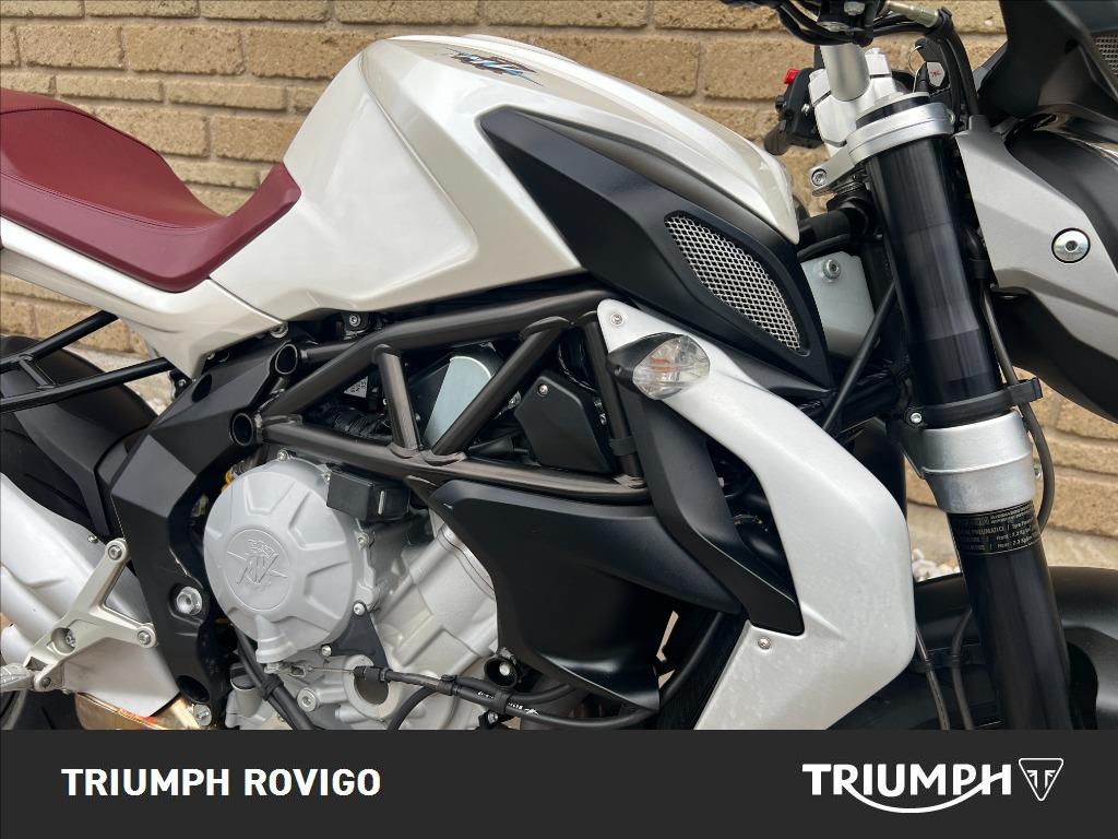 MV AGUSTA Brutale 675 EAS