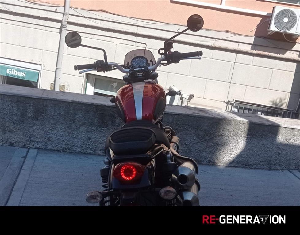 TRIUMPH Street Scrambler 900 