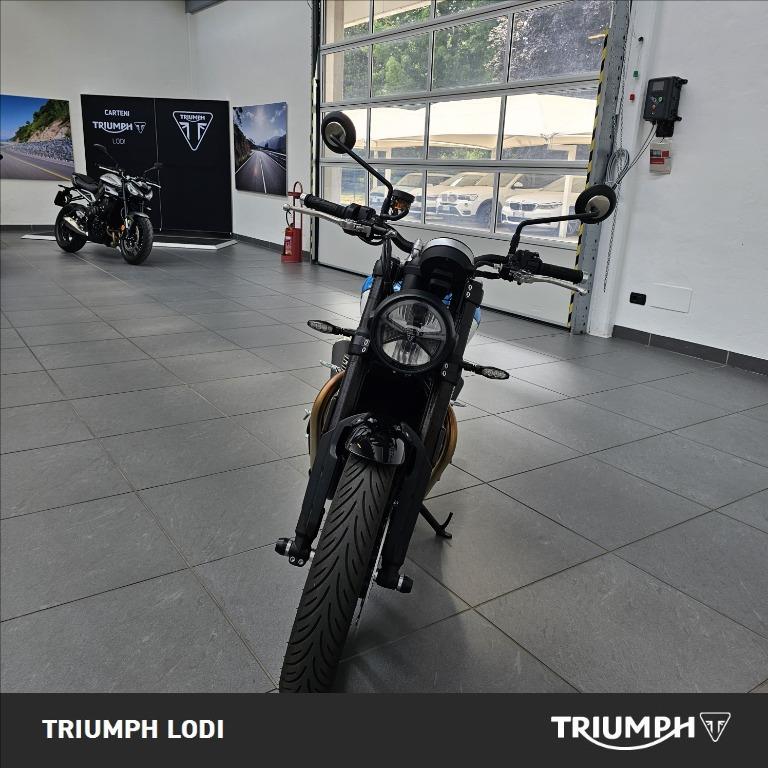 TRIUMPH Speed Twin 900 Pure White/Blue/Orange Abs