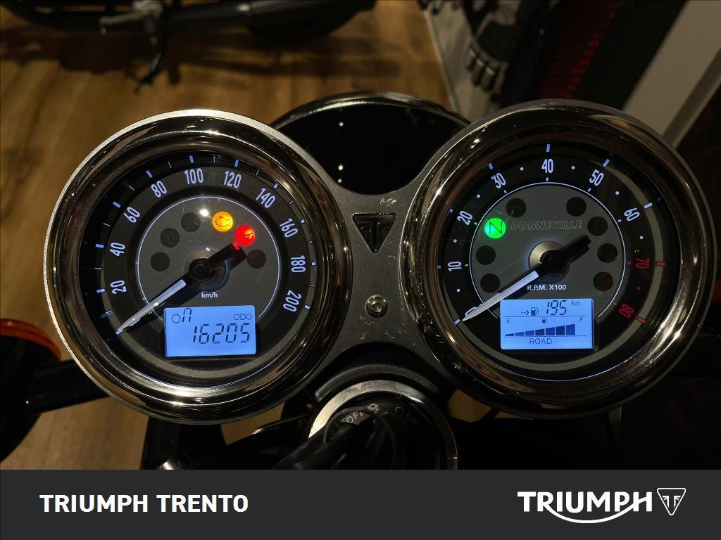 TRIUMPH Bonneville 900 T100 E5