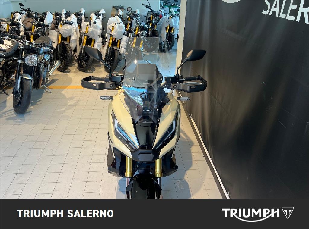 HONDA X-ADV 750 DCT Abs