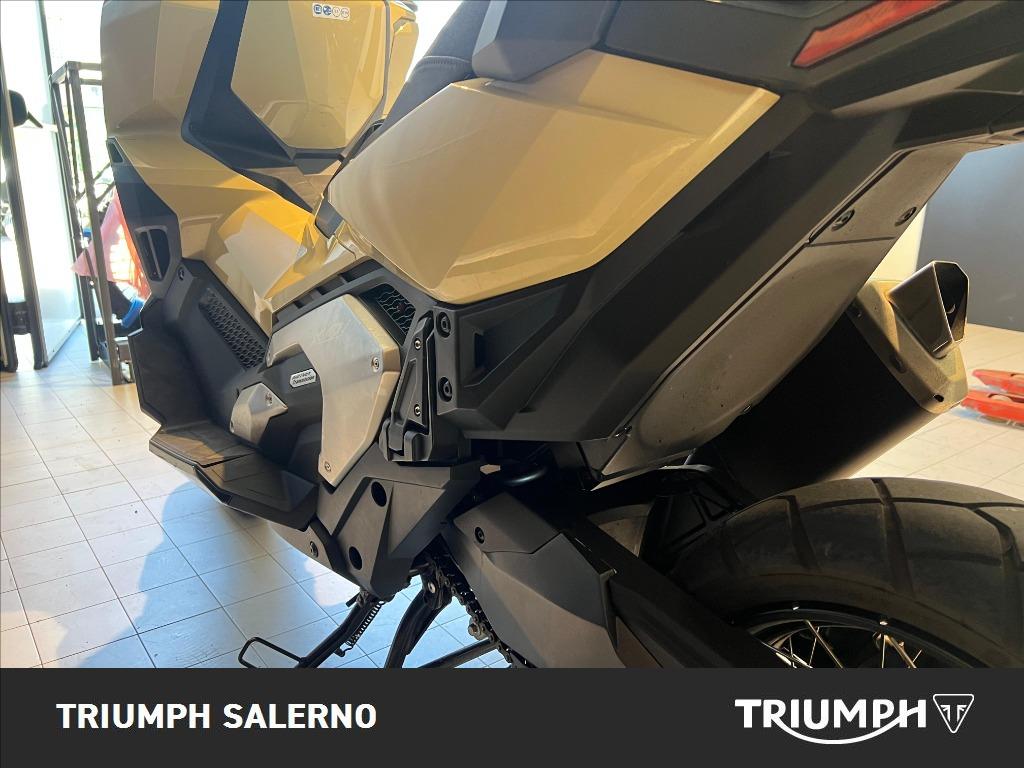 HONDA X-ADV 750 DCT Abs