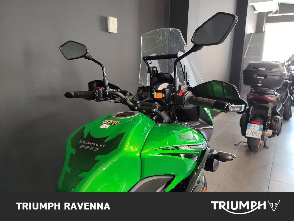 KAWASAKI Versys 650 Grand Tourer Abs