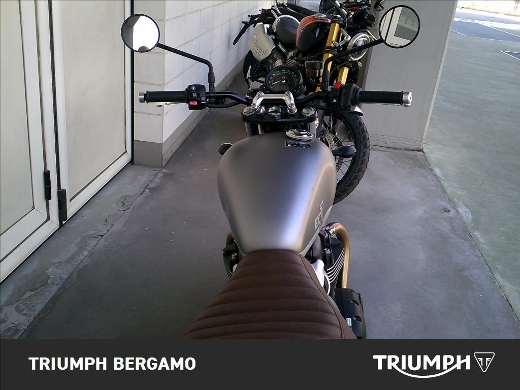 TRIUMPH Street Twin 900 
