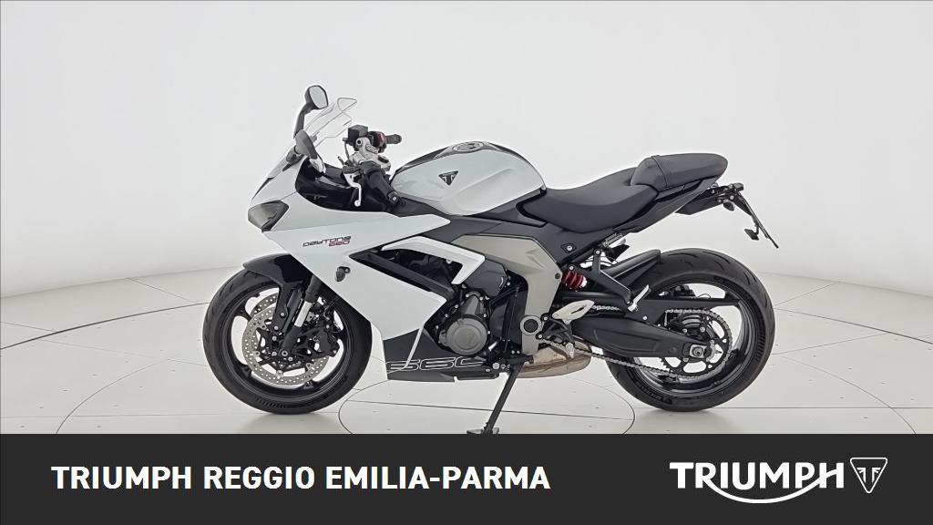 TRIUMPH Daytona 660 Abs