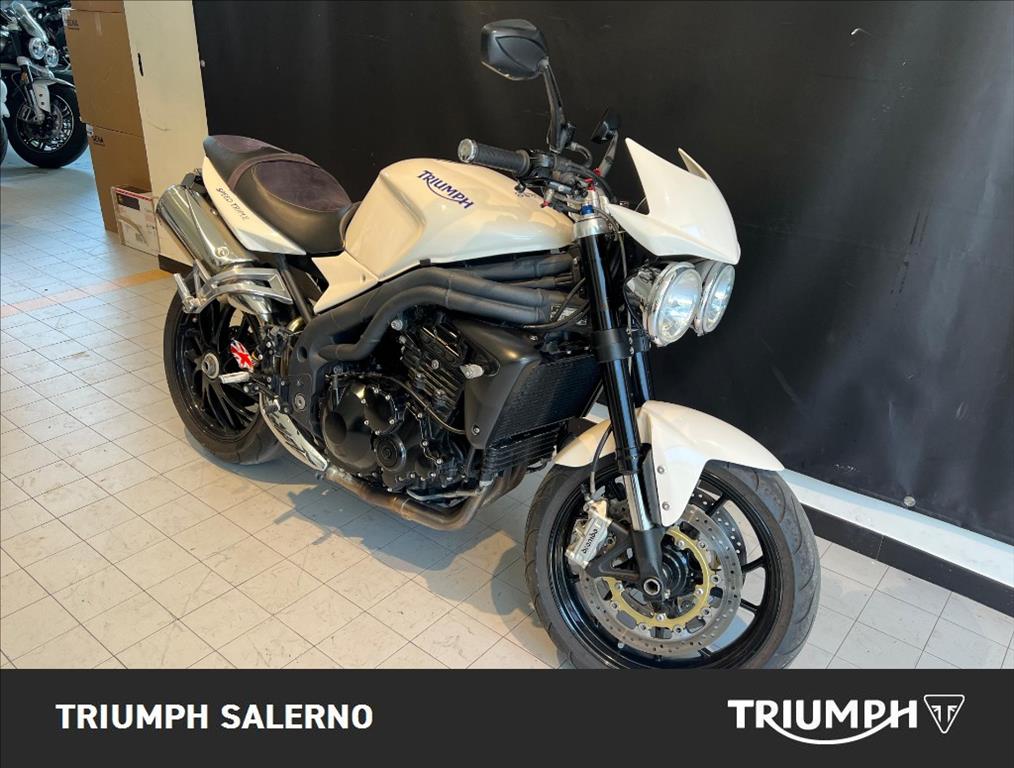 TRIUMPH Speed Triple 1050 