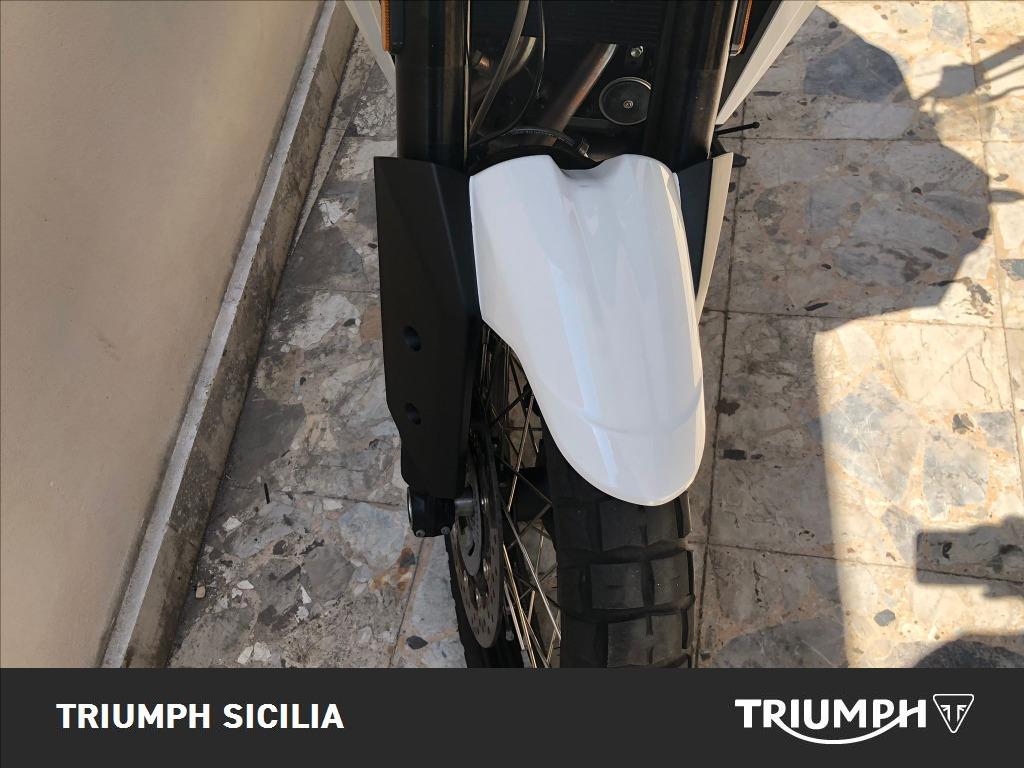 MOTO MORINI X Cape 650 cerchi a raggi Abs