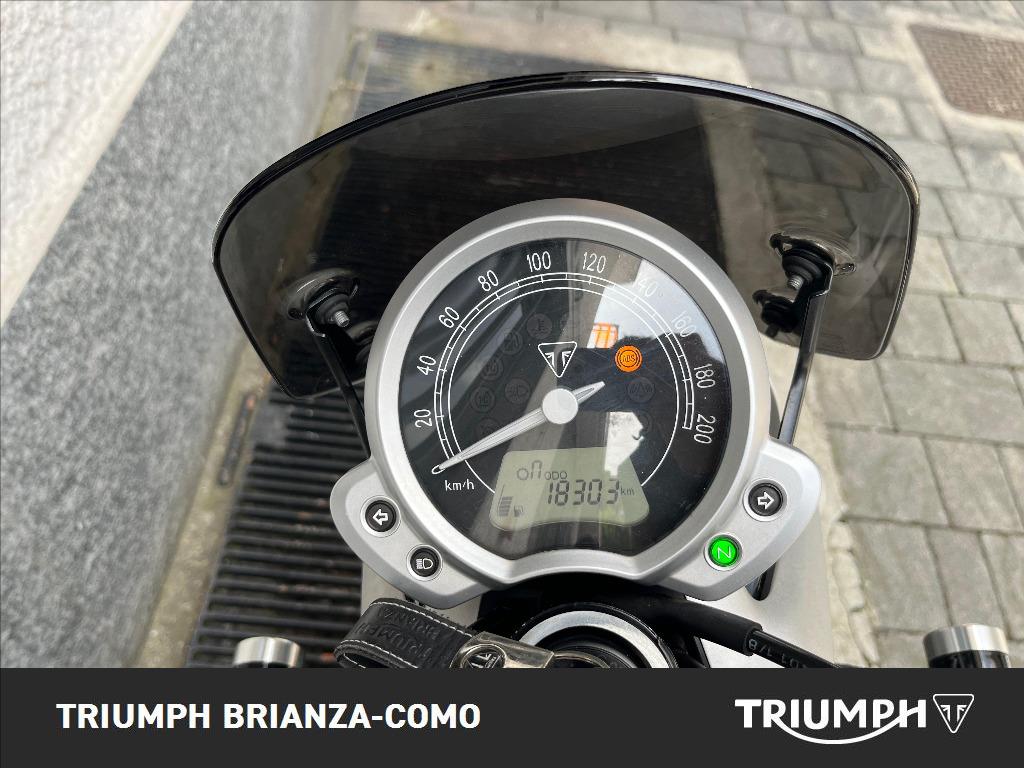 TRIUMPH Street Twin 900 