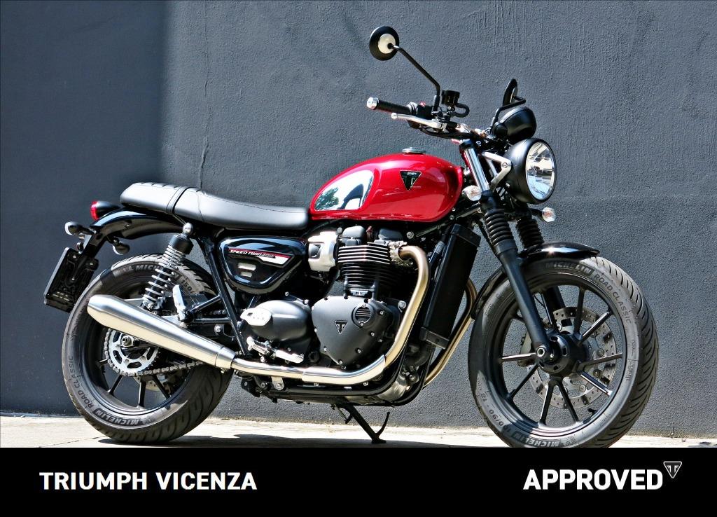 TRIUMPH Speed Twin 900 Chrome Edition Abs