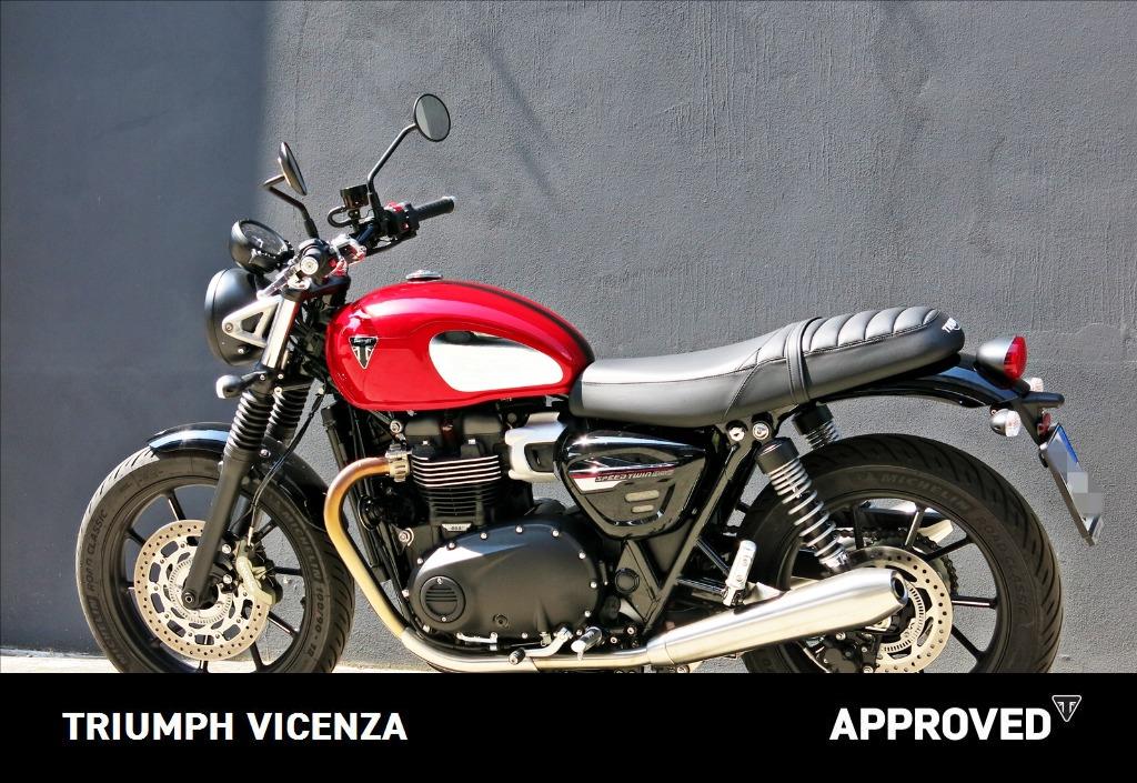 TRIUMPH Speed Twin 900 Chrome Edition Abs