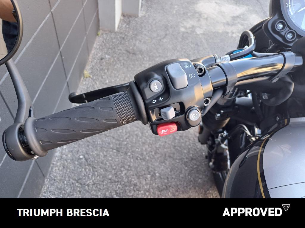 TRIUMPH Bonneville 1200 Bobber Icon Edition E5+