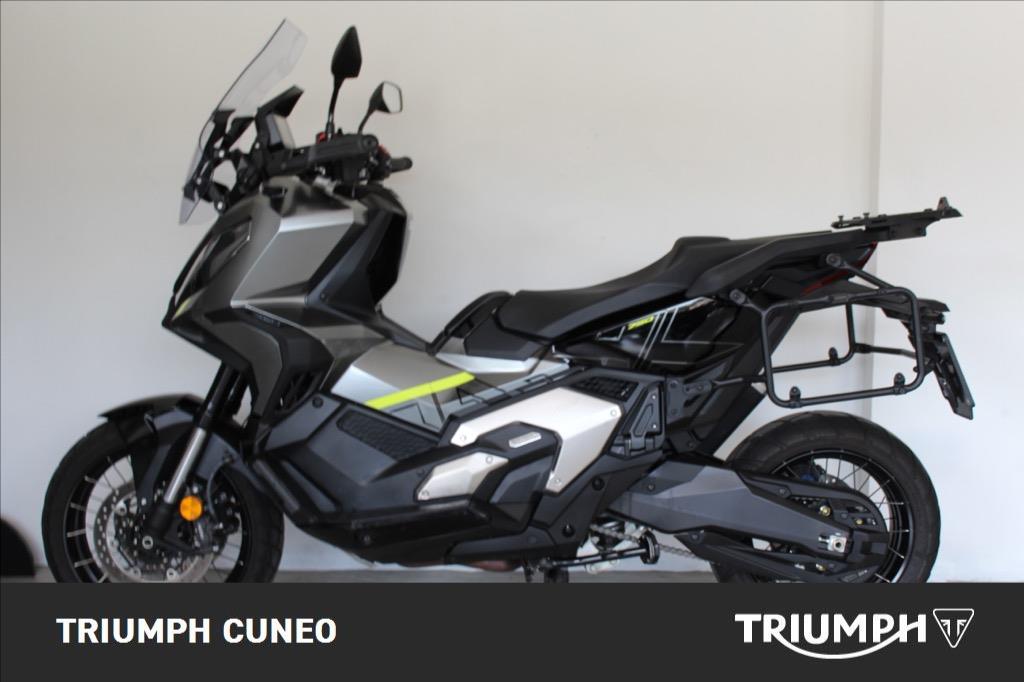 HONDA X-ADV 750 DCT Abs