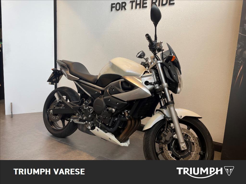 YAMAHA XJ6 600 