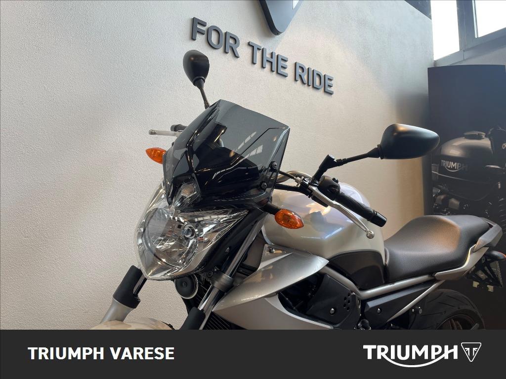 YAMAHA XJ6 600 