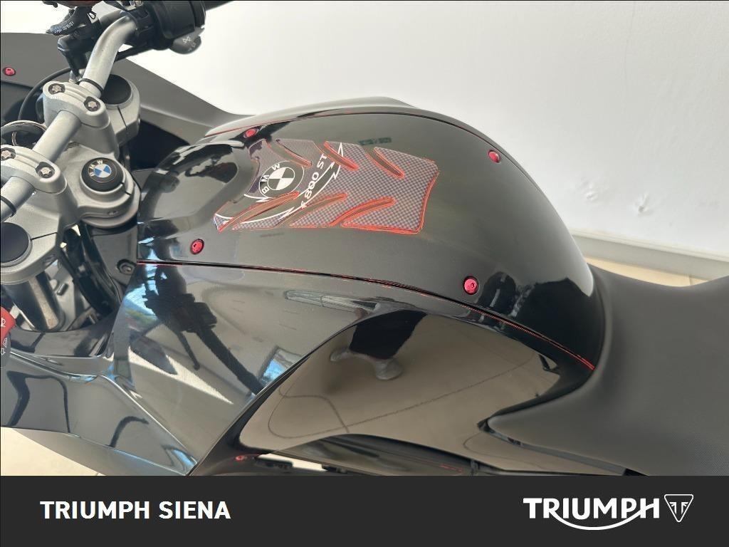 BMW F 800 ST 