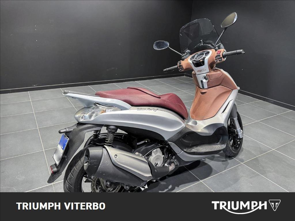 PIAGGIO Beverly 500 