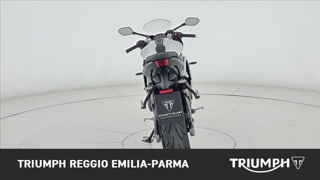 TRIUMPH Daytona 660 Abs