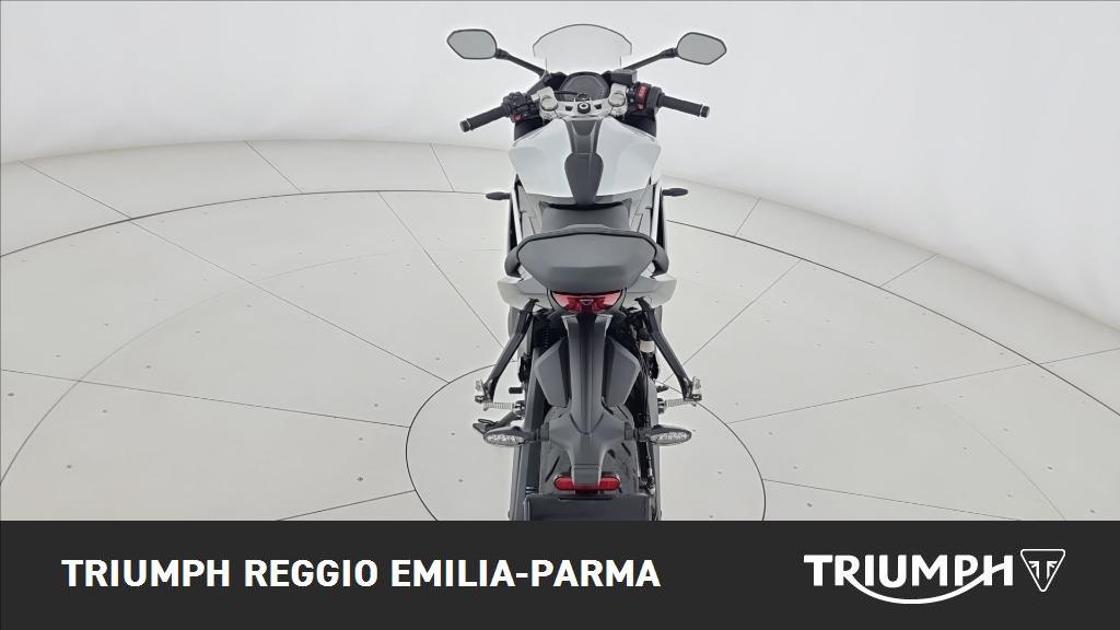 TRIUMPH Daytona 660 Abs