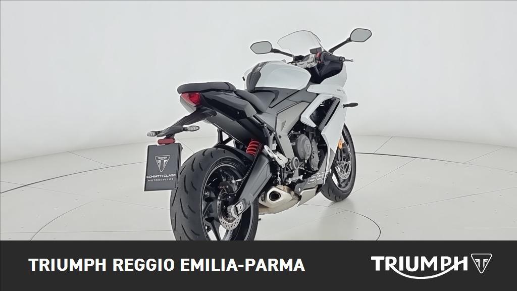 TRIUMPH Daytona 660 Abs