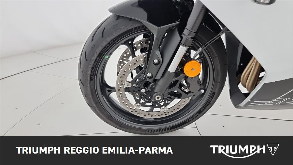 TRIUMPH Daytona 660 Abs