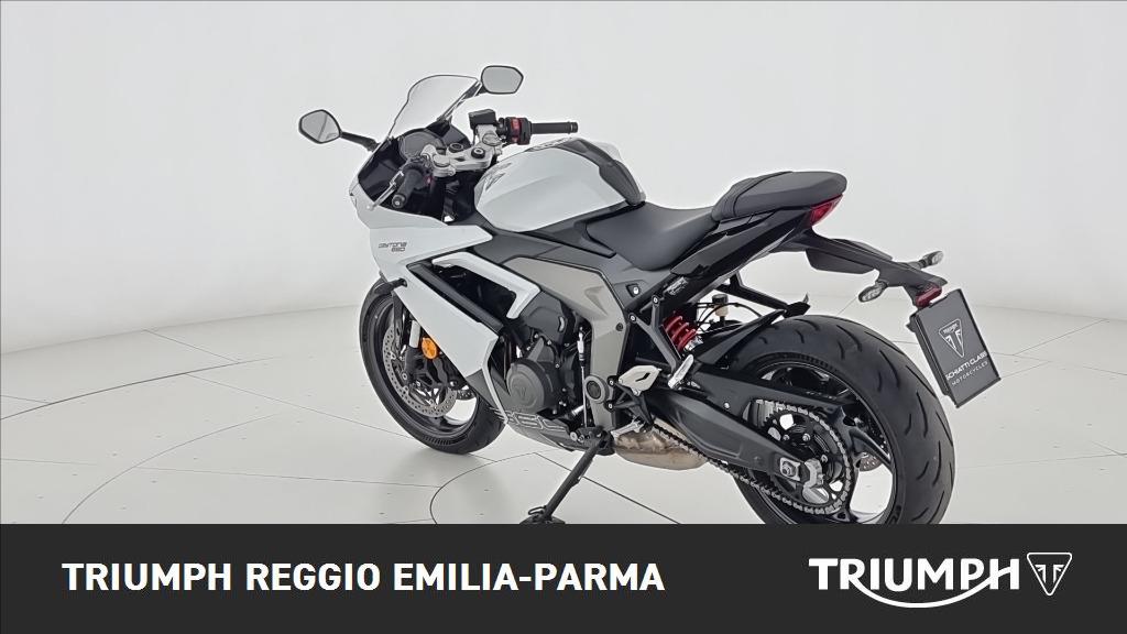 TRIUMPH Daytona 660 Abs