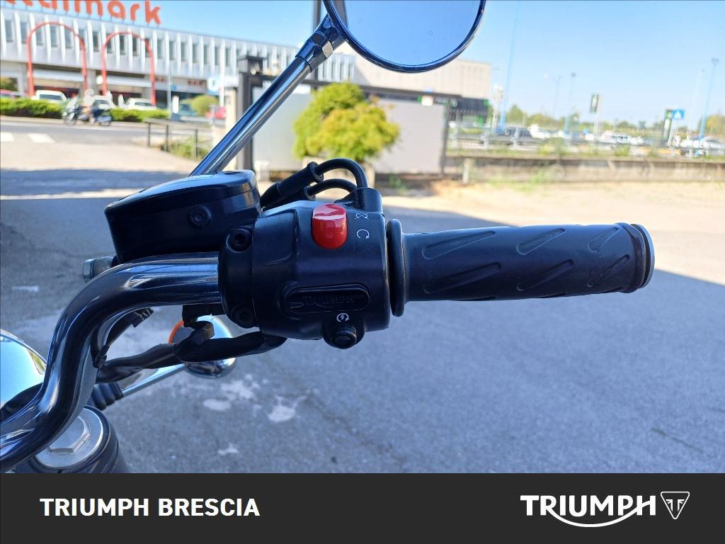 TRIUMPH Bonneville 790 Black