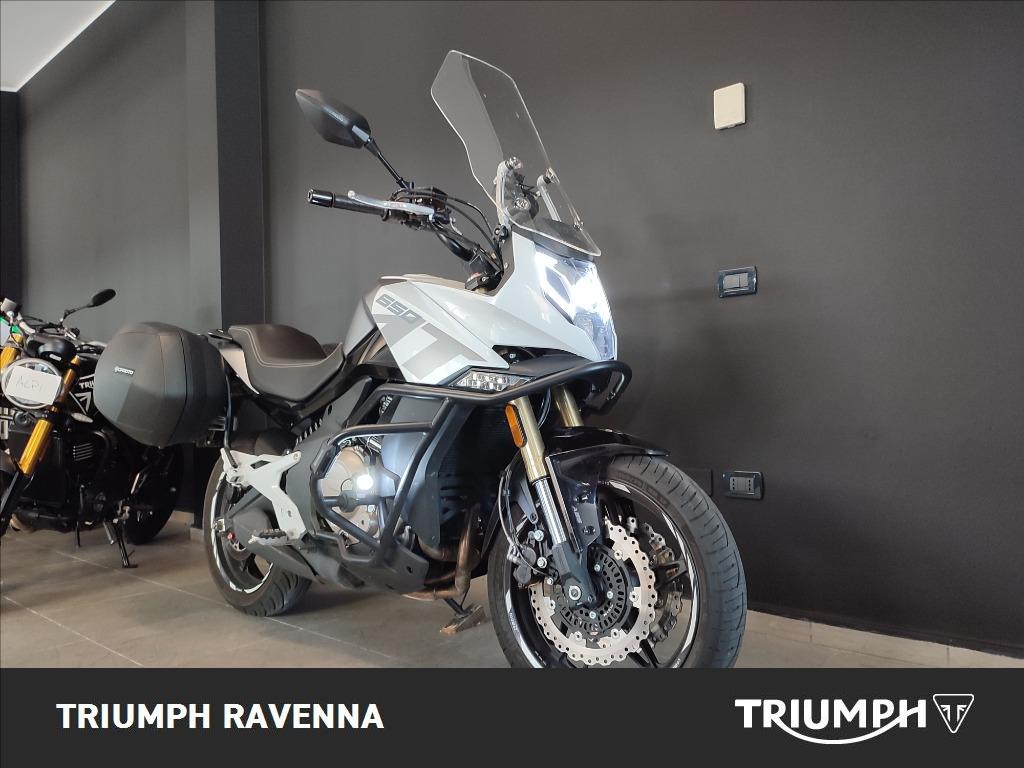 CFMOTO 650 MT Abs