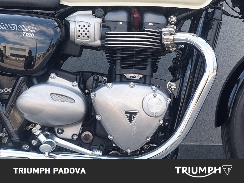 TRIUMPH Bonneville 900 T100 