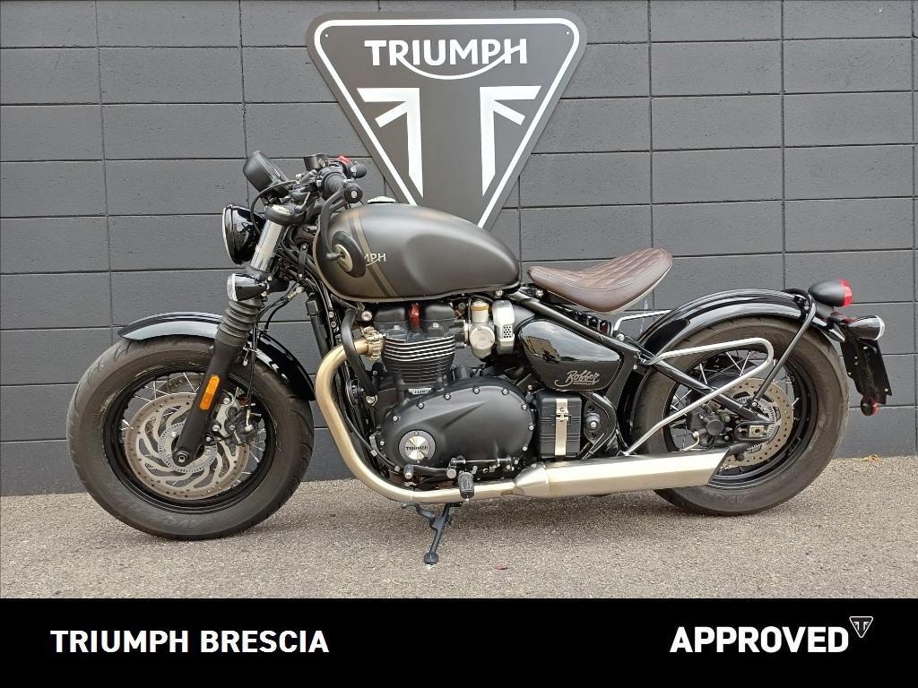 TRIUMPH Bonneville 1200 Bobber E5