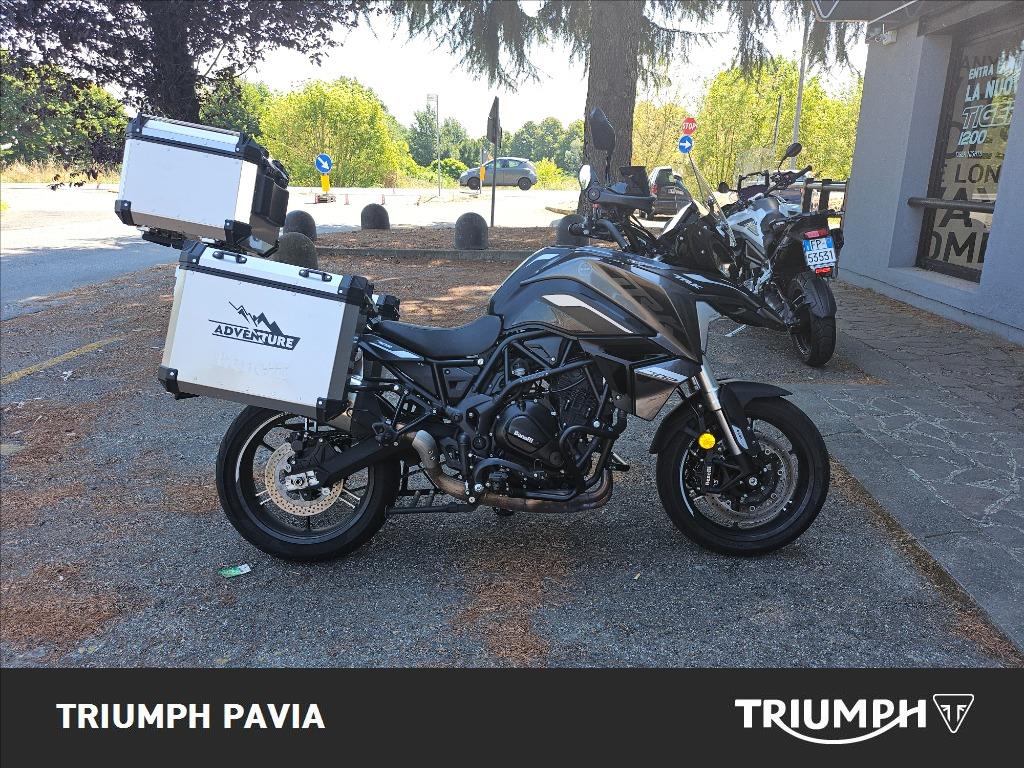 BENELLI TRK 702 abs E5