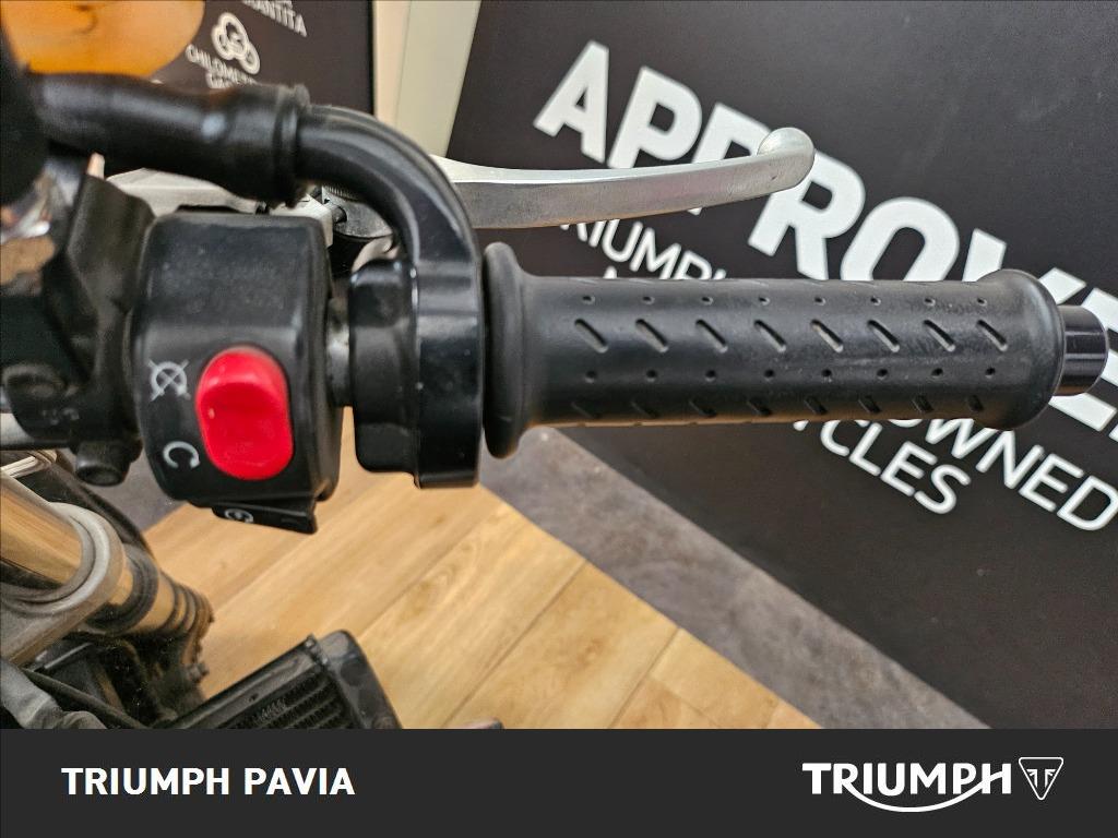 TRIUMPH Speed Triple 955 