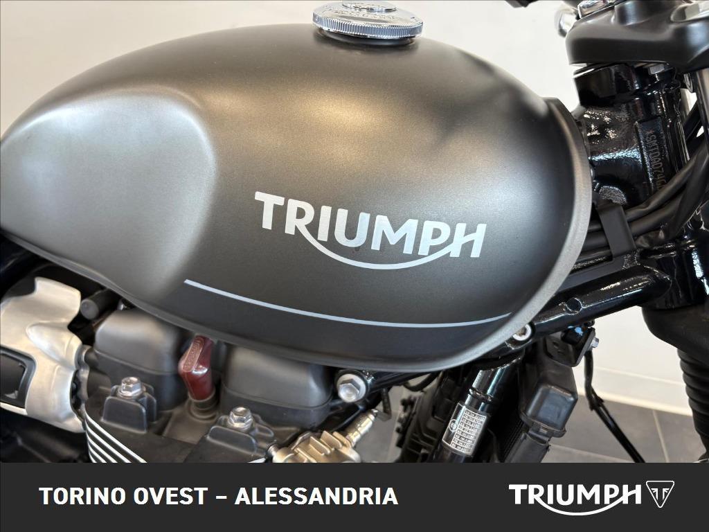 TRIUMPH Street Twin 900 