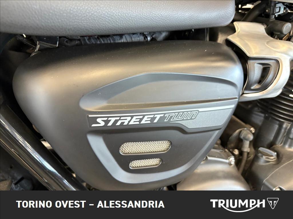 TRIUMPH Street Twin 900 