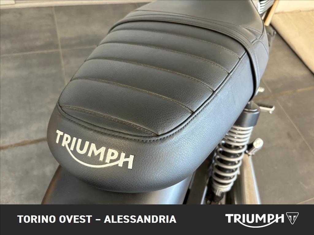 TRIUMPH Street Twin 900 