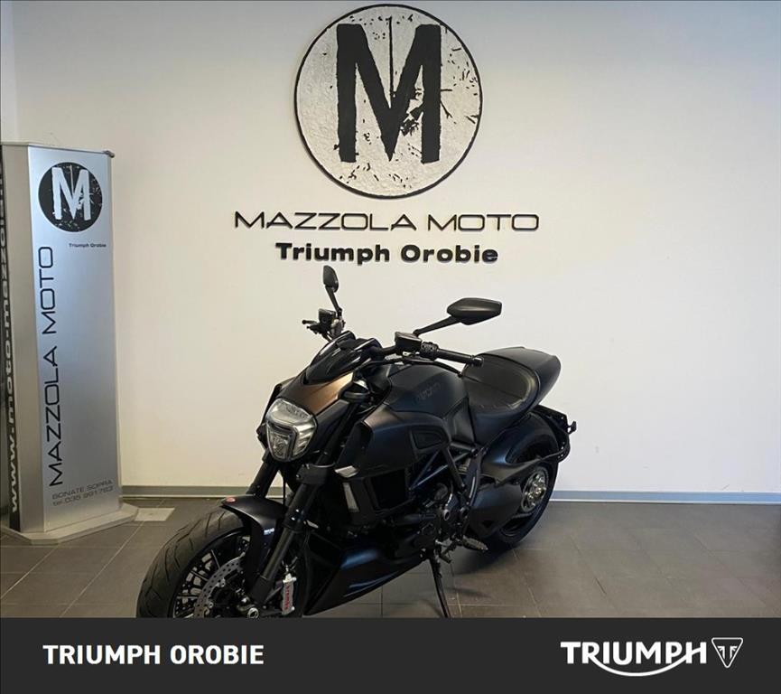 DUCATI Diavel 1199 Dark