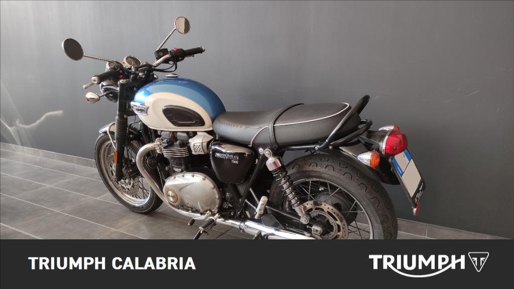TRIUMPH Bonneville 900 T100 