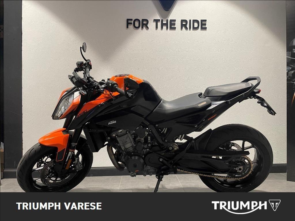 KTM 890 Duke 
