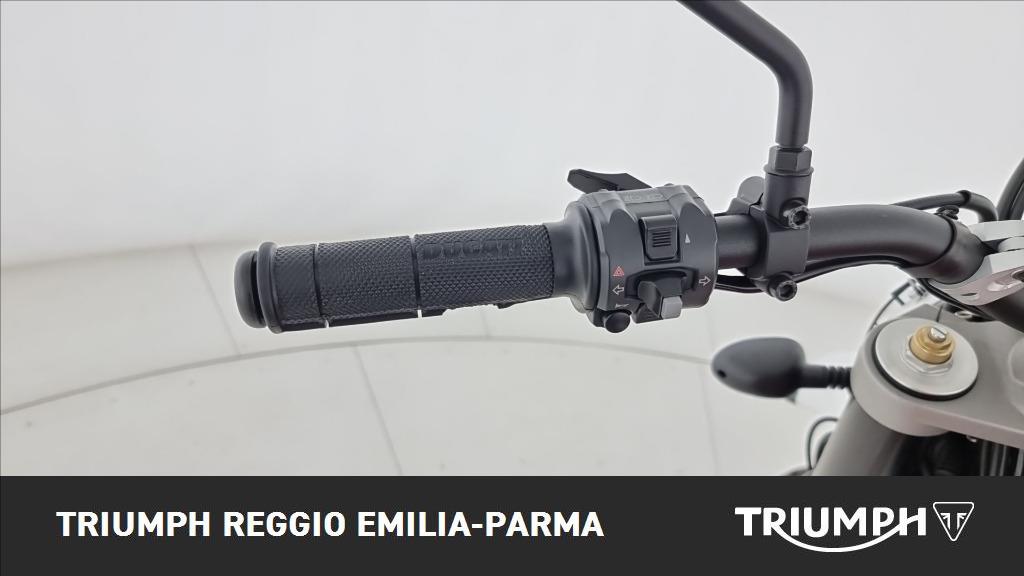 DUCATI Scrambler 800 Desert Sled Red