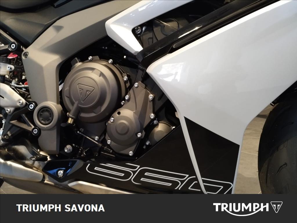 TRIUMPH Daytona 660 Abs