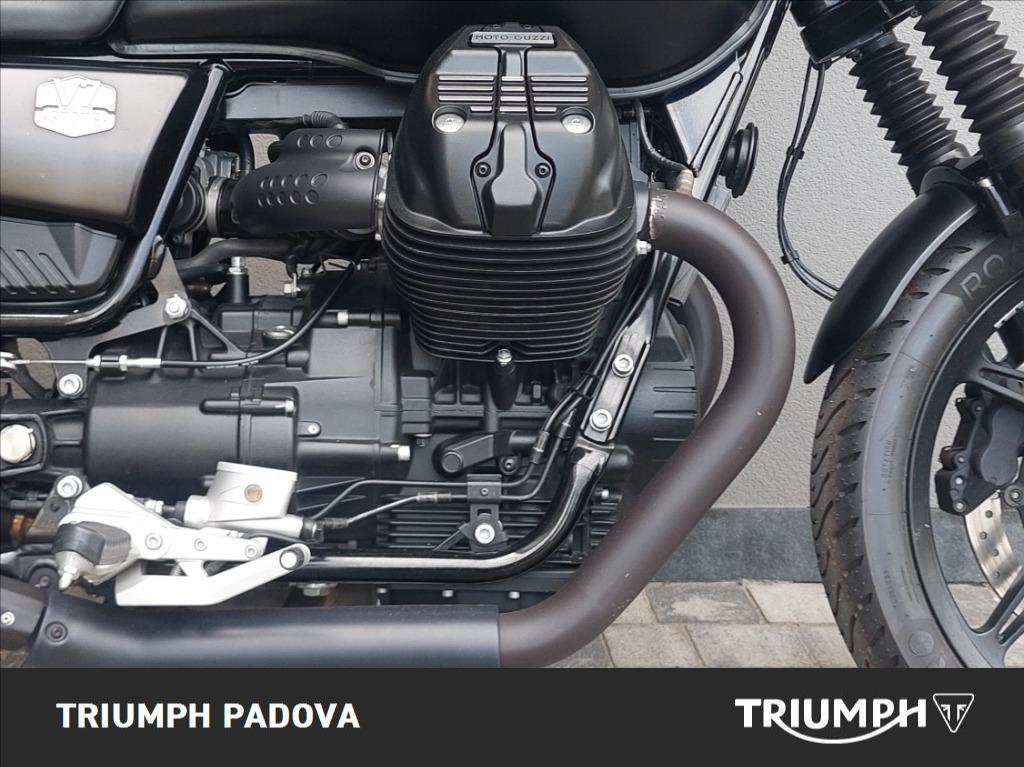 MOTO GUZZI V7 850 Stone Abs