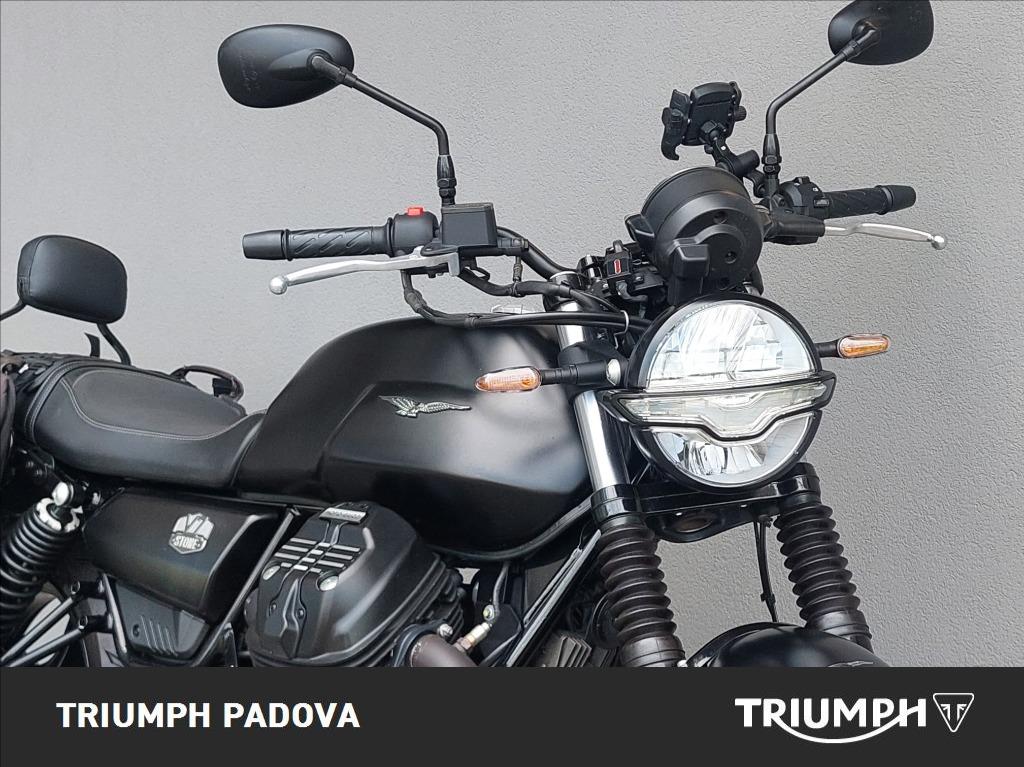 MOTO GUZZI V7 850 Stone Abs