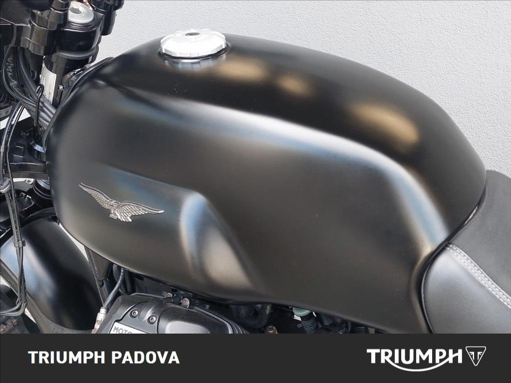 MOTO GUZZI V7 850 Stone Abs